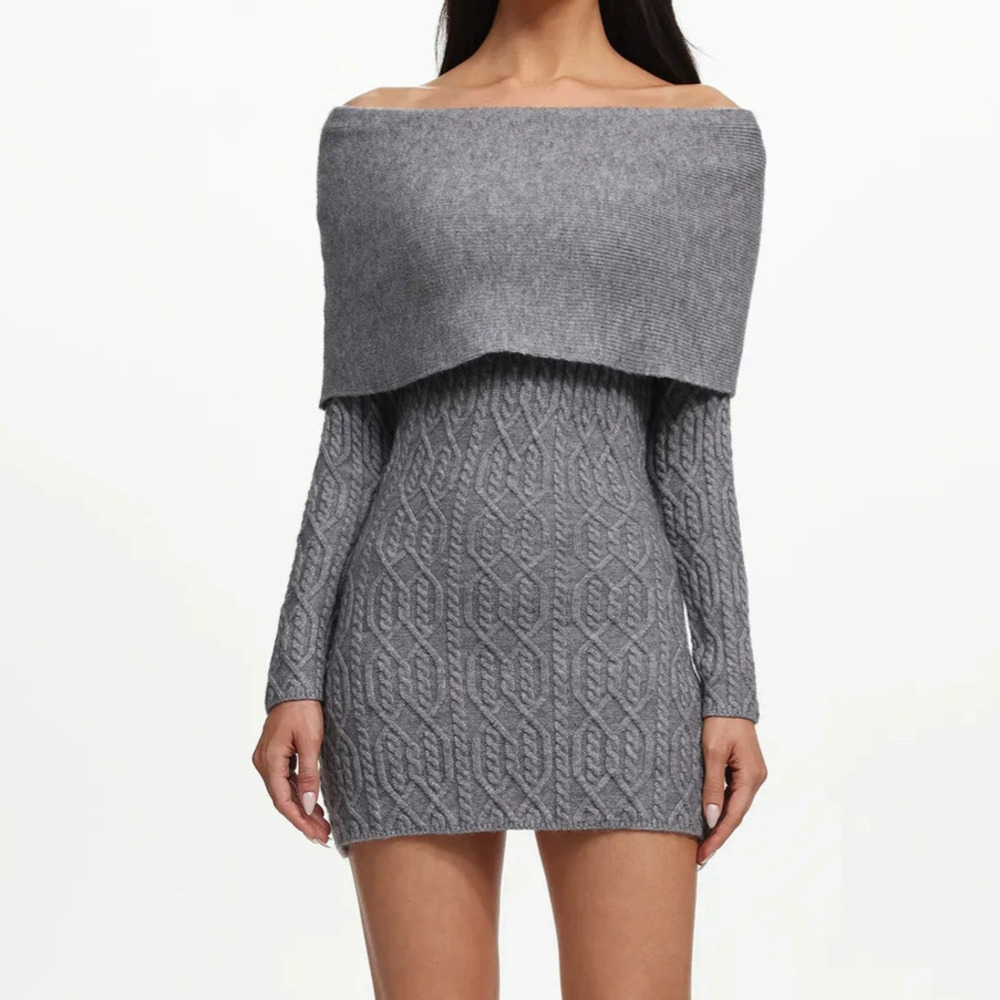 Forever 21 Year Off-Shoulder Long-Sleeve Gray Pattern Knit Dress